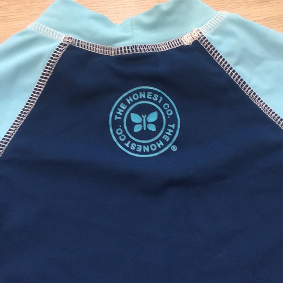 Rash guard - Picture 4 of 4